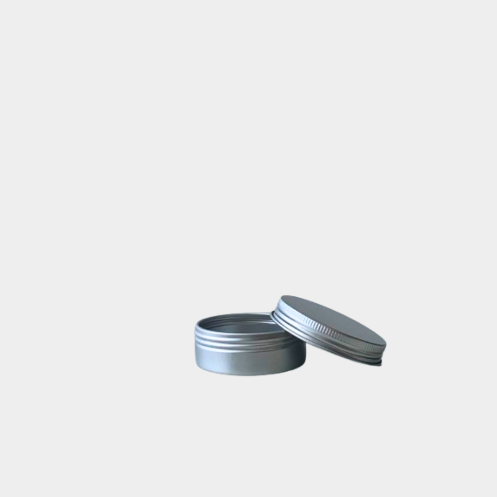 25ml silver aluminum jar with the cap opened